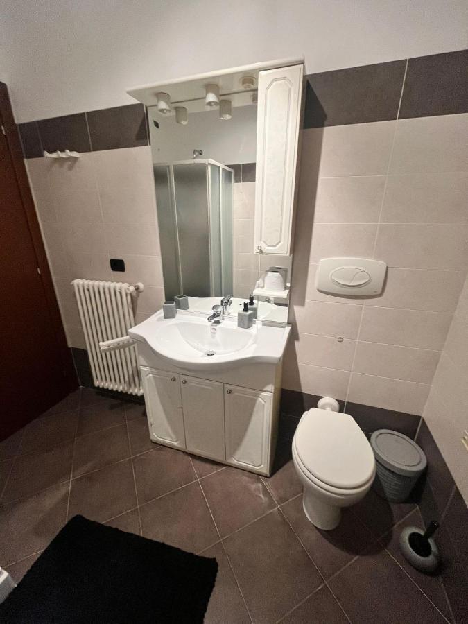 Home Sarenji Trivolzio Zewnętrze zdjęcie