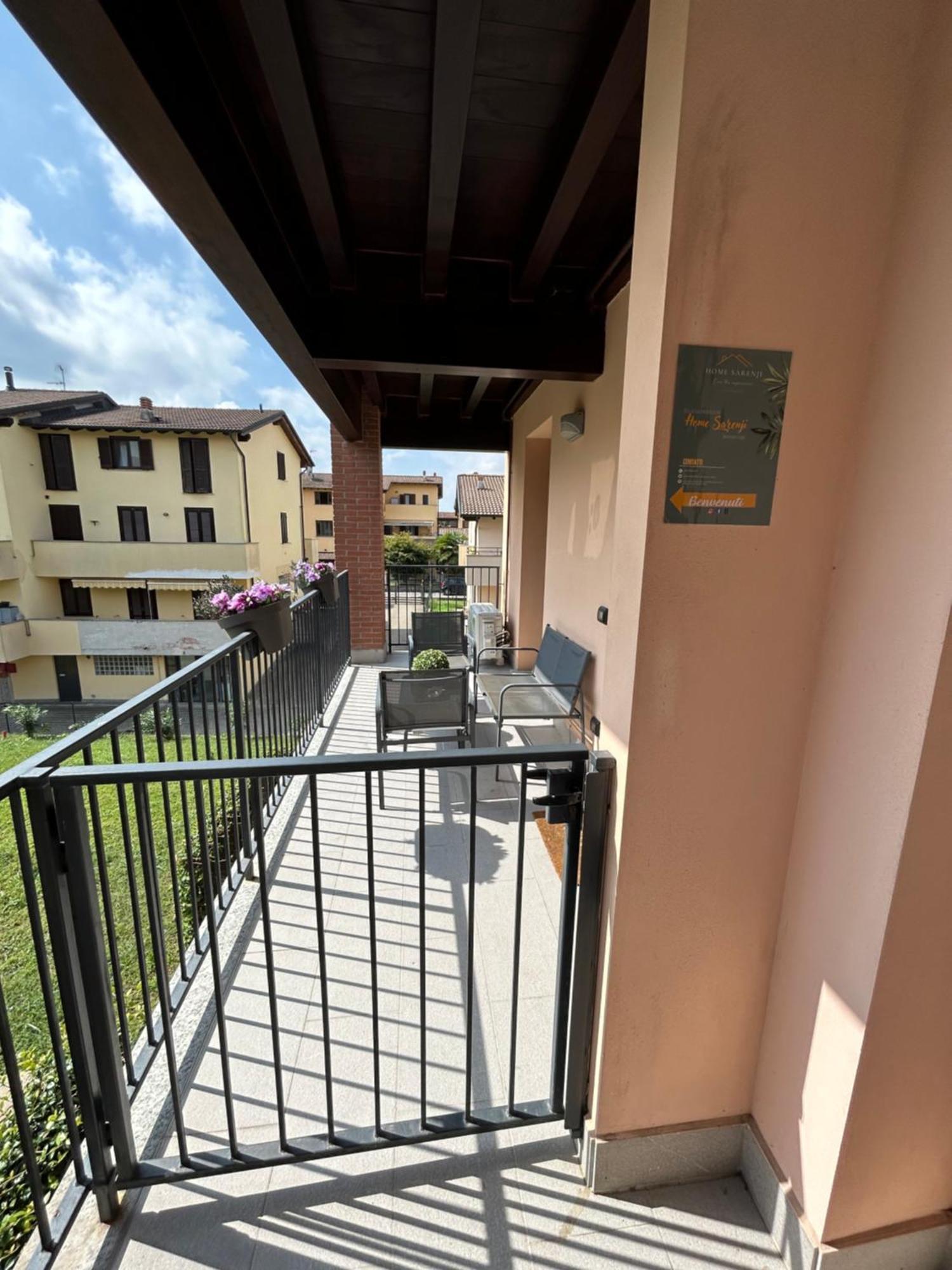 Home Sarenji Trivolzio Zewnętrze zdjęcie